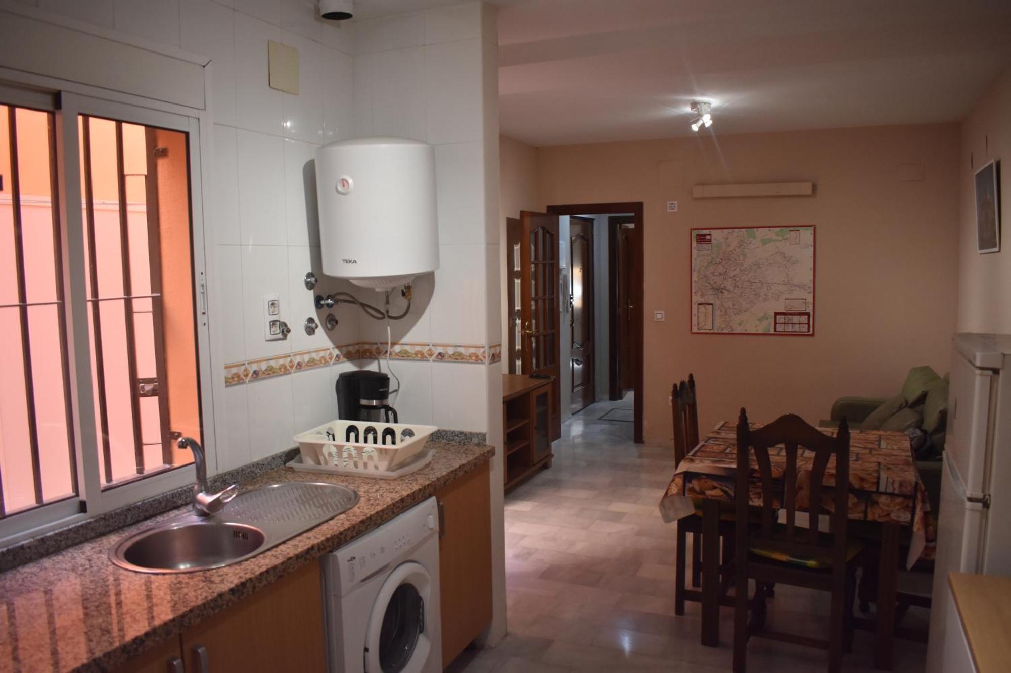 Apartamentos Alamare Севилья Экстерьер фото