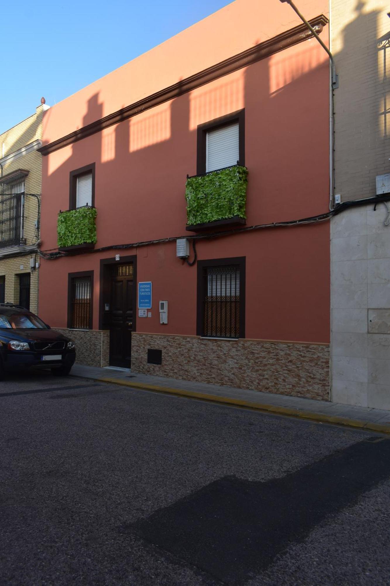 Apartamentos Alamare Севилья Экстерьер фото